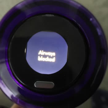 Dyson Süpürgeden Peş Peşe Arızalar!