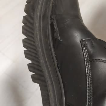 Pull&Bear Botun Deri Kalitesizliği Ve Müşteri Hayal Kırıklığı
