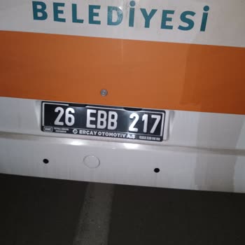 Eskişehir Büyükşehir Belediyesi Eskişehir'deki Belediye Otobüs Şoförleri İnsan Hayatını Hiçe Sayıyor