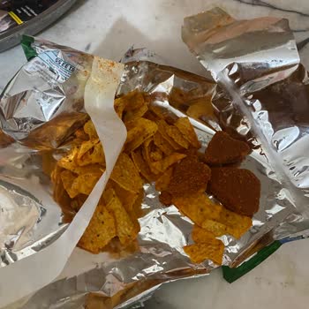 Doritos'tan Şikayetçiyim Bilinmeyen Bir Şey Çıktı