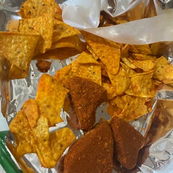 Doritos'tan Şikayetçiyim Bilinmeyen Bir Şey Çıktı
