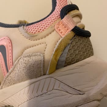 SuperStep Spor Ayakkabı Satın Alma Sonrası Yaşanan Sorunlar Ve Müşteri Hizmetleri Şikayeti