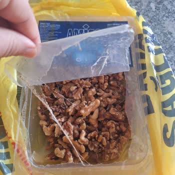 Şok Amigo Kurtlu Ceviz