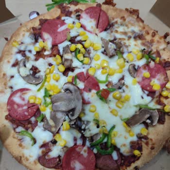 Pizza Hut Pizzamın Sorunlu Gelmesi