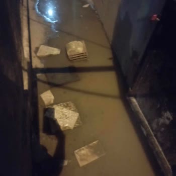 Bursa Büyükşehir Belediyesi Eve Girişte Lağım Sorunu!