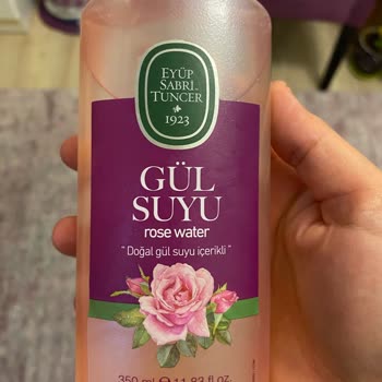 Eyüp Sabri Tuncer Tonik Olarak Kullanılan Kozmetik Ürünün Ciltte Yarattığı Olumsuz Tepki