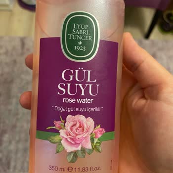 Eyüp Sabri Tuncer Tonik Olarak Kullanılan Kozmetik Ürünün Ciltte Yarattığı Olumsuz Tepki