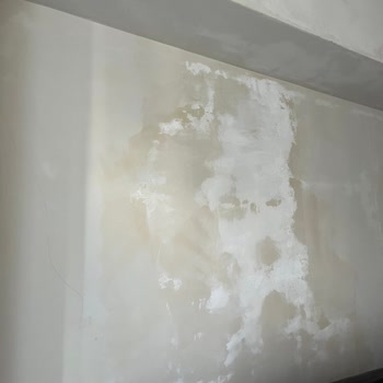 Demir Country Duvarlar Su İçinde