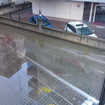 SASKİ Blok Gider Tıkanıklığı İçin Çözüm Bekleniyor