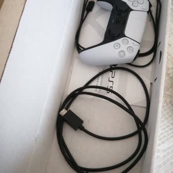 Ps 5 (Trendyol Özensiz Satıcı)