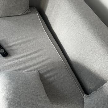 Emree Sofa & Sofa Set Özensiz İş Yapıyor