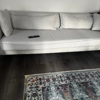 Emree Sofa & Sofa Set Özensiz İş Yapıyor