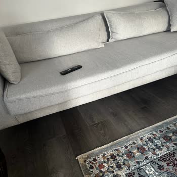 Emree Sofa & Sofa Set Özensiz İş Yapıyor
