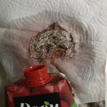 A101 Meyve Suyu İçerisinden Çıkan Cisim