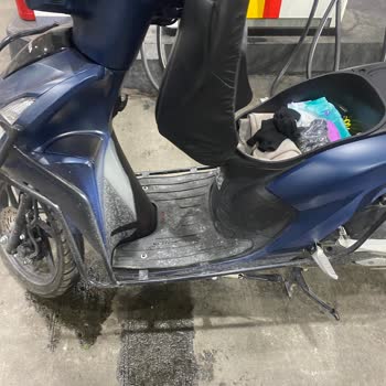 Shell Popa Önünde Kaygan Zemin