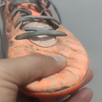 2 Ayda Açılan Nike Krampon