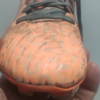 2 Ayda Açılan Nike Krampon