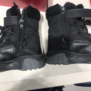 Deichmann Çocuk Botu Dikiş Atması