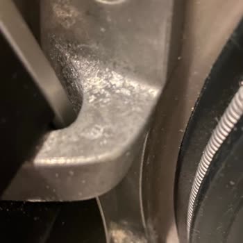 Bosch Makinem Küflendi Sarardı Boyası Kalktı