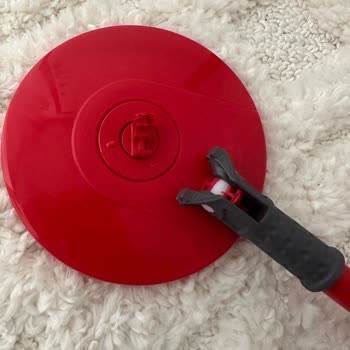 Vileda Spino'nun İlk Kullanımda Sopası Kırıldı.