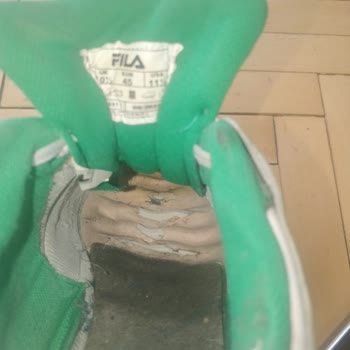 Deichmann Üretim Hatalı Ayakkabıyı Değiştirmiyor