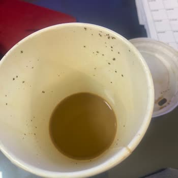 Starbucks Soğuk ve Kötü