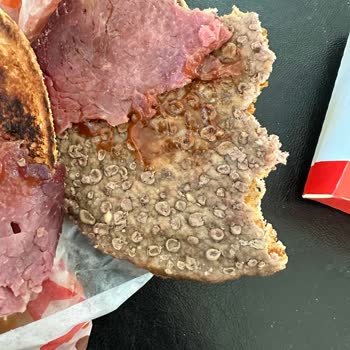 Burger King Bozuk Et Gönderdi
