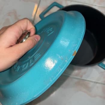 Lava Tencere Tabanı Kalktı Soyuldu