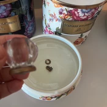 Mckanzie Yüksek Fiyatlı Ürünlere İlgi Ve Servis Eksikliği