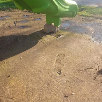 Pamukova Belediyesi Tehlike Saçıyor Park!