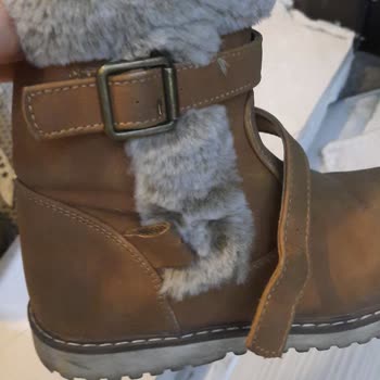 FLO Ayakkabı FLO Mağazasına Gittiğimde İlgilenilmedi Mağduriyetimin Giderilsin