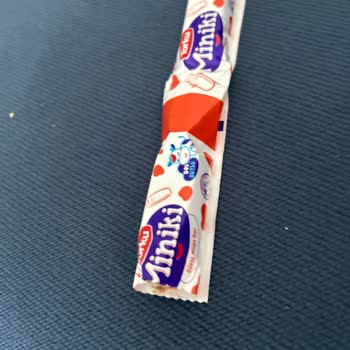 Torku Miniki Açık Ve Bozuk Çikolata