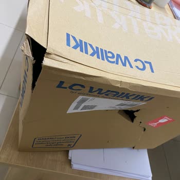 Kargoist Firması Ürünümü Paramparça Getirdi