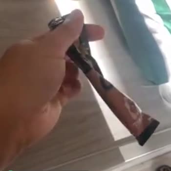 Jacobs Kahve Aldım İçinden Dolu Gibi Gözüken Boş Paket Çıktı!