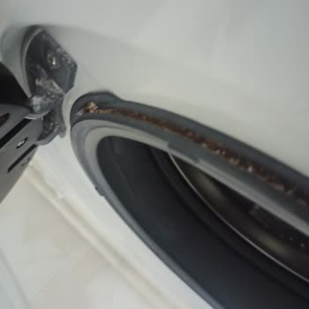 Bosch Çamaşır Makinesi Pas Tutması