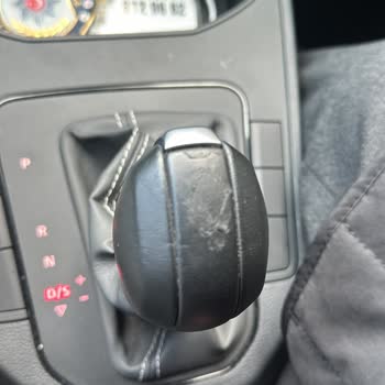 Seat İbiza Vites Topuzu