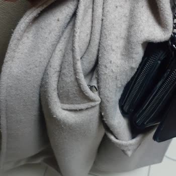 DeFacto Kase Kaban Tüylenme