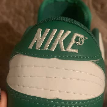 Lovesneakerstr Love Sneaker Saçmalığı