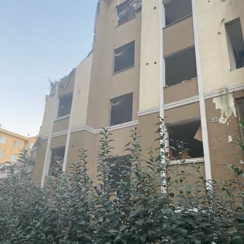 İBB - İstanbul Büyükşehir Belediyesi Belediyenin Bina Yıkımında Hiçbir Önlem Almaması