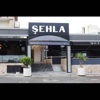 Şehla Zamanın Meyhanesi Çalışanlar Tarafından Saldırı