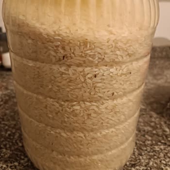 Çetinler Alışveriş Merkezi Pirinç De Böcek Çıktı