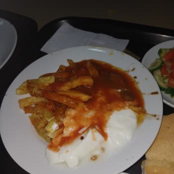 KYK Yurdu Yemek Sorunu