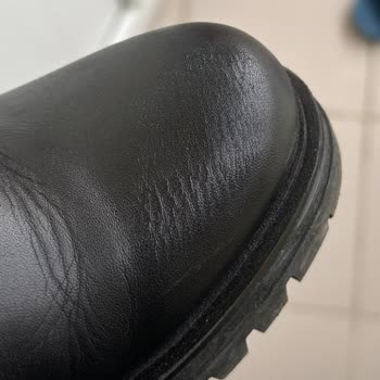 Greyder Hatalı Ürününe Sahip Çıkmıyor. Müşteri Hizmetleri Saygısız.