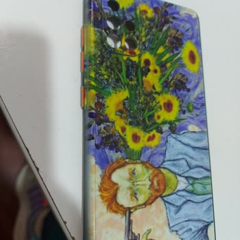 Sellycase Adındaki Siteden Kılıf Aldım Mağdurum.