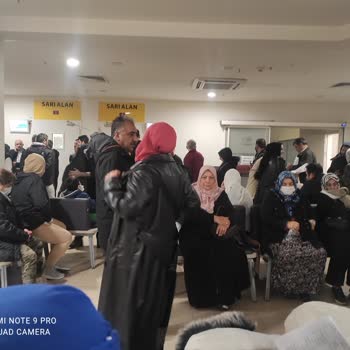 Prof. Dr. Cemil Taşçıoğlu Şehir Hastanesi Ne Sedye Var Ne Sandalye Ne Hasta Karşılama Hizmet 0