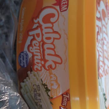 BİM Marketten Alınan Çubuk Peynirde Kimyasal Koku Problemi