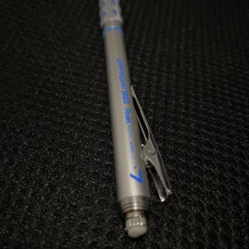 Pentel Graphgear 1000 Arka Kapağını Kaybettim