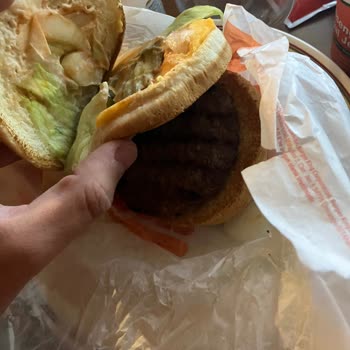 Tıkla Gelsin Soğuk Burger Hayal Kırıklığı
