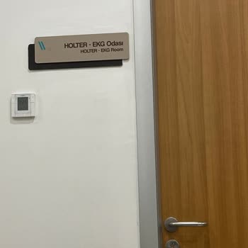 Medicana Hospitals Özel Hastanede Uzun Bekleyiş Ve İlgisiz Personel