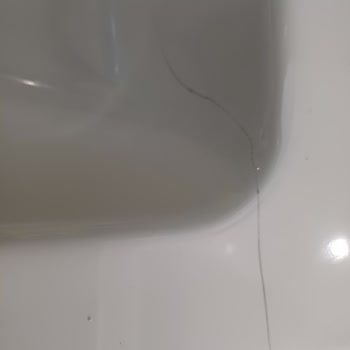 Vitra Mia Marka 80 Cm Lavabo Çatlak